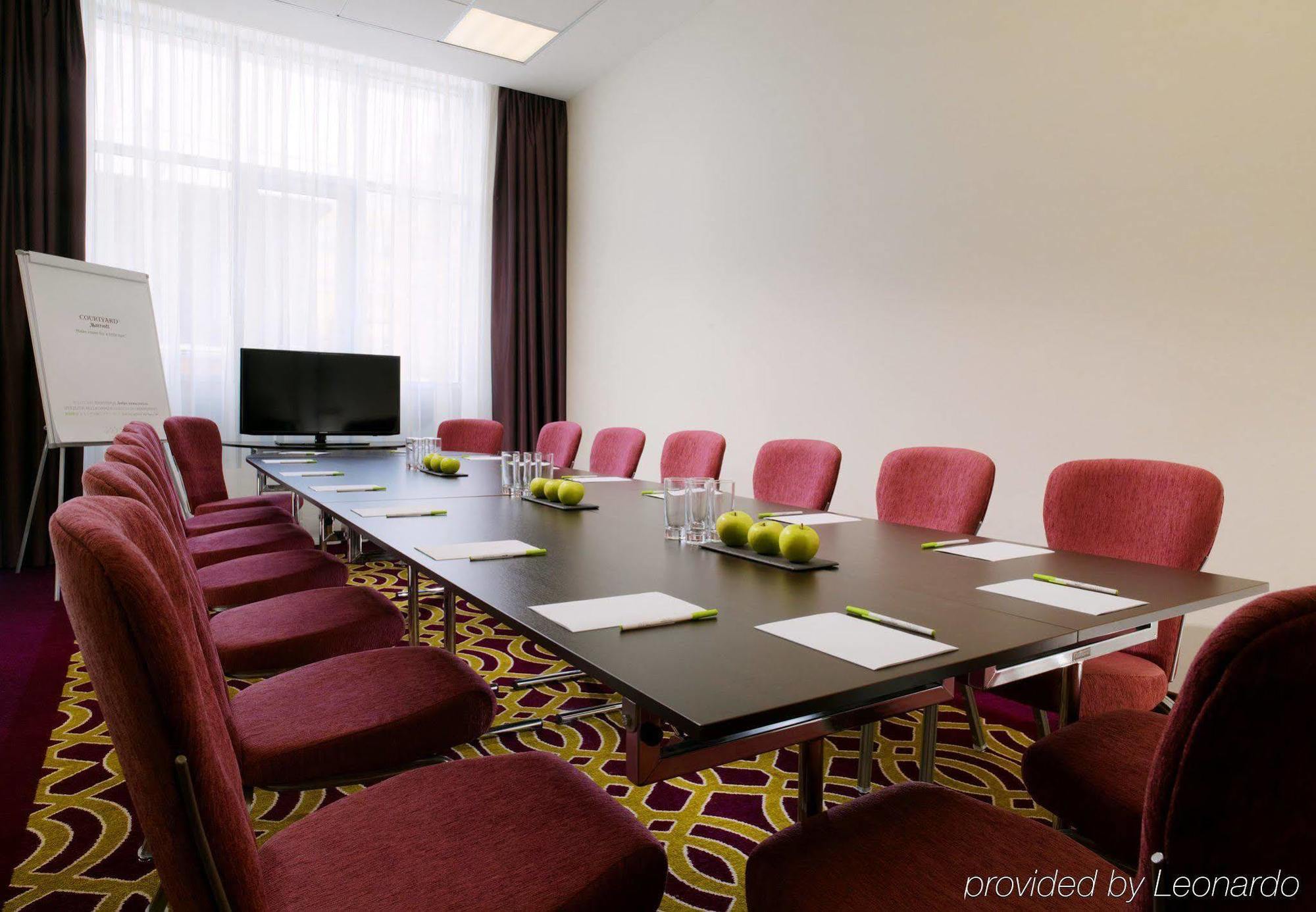 מלון Courtyard By Marriott Nizhny Novgorod City Center מראה חיצוני תמונה